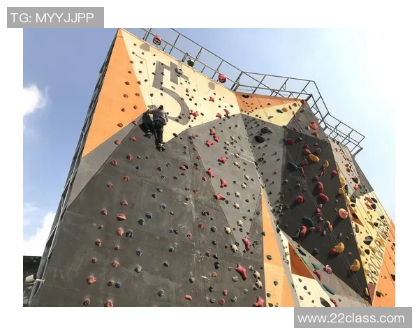 深圳攀岩队状态分析与发展前景探讨攀岩运动的热潮与挑战