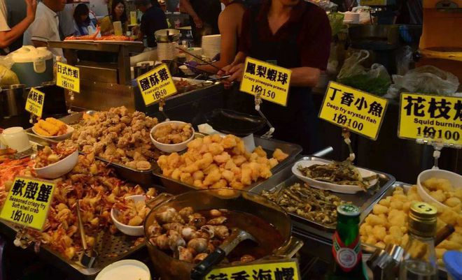 ng体育官网app下载中国最知名的十大美食街盘点去当地旅游千万别错过了(图15)