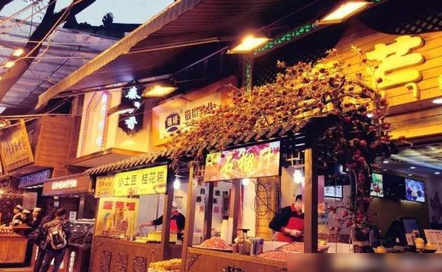 ng体育中国著名的3条美食街带你品味不同口味各种美味应有尽有(图3)