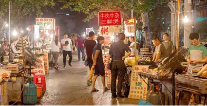 ng体育推荐武汉吃货都去的6大小吃街(图4)
