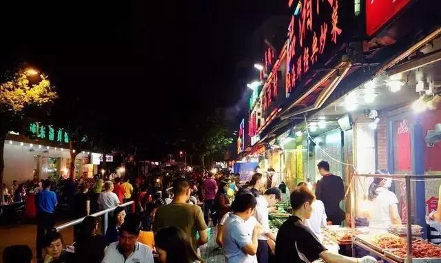 ng体育官网app下载「美食街」上海最有特色的美食街大松江高居榜首(图6)